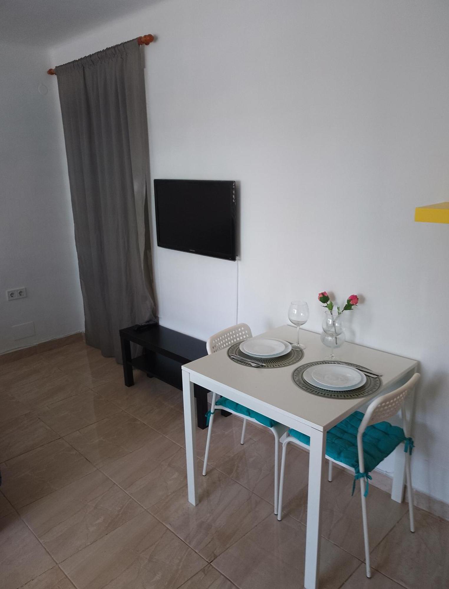 מאלגה Apartamento Serrano מראה חיצוני תמונה