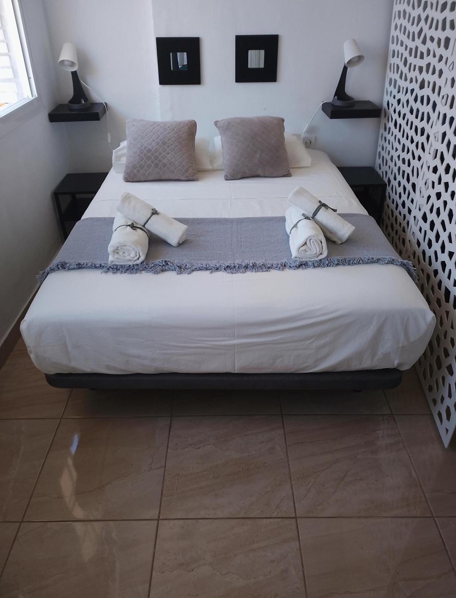 מאלגה Apartamento Serrano מראה חיצוני תמונה